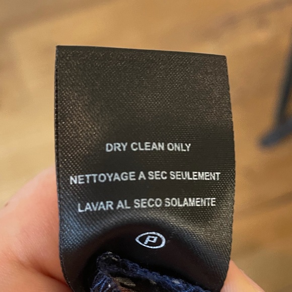 Velvet by Graham and Spencer Sheer Top Pattern S - Picture 10 of 10